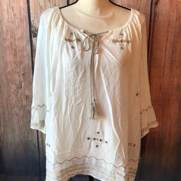 Claudia Richards Size 1X Blouse 3/4 Sleeves Embroidered Tassel Lightweight NEW - Picture 1 of 8